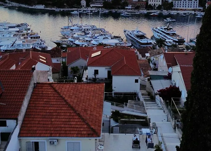 Apartment Forr - Hvar, Croatia